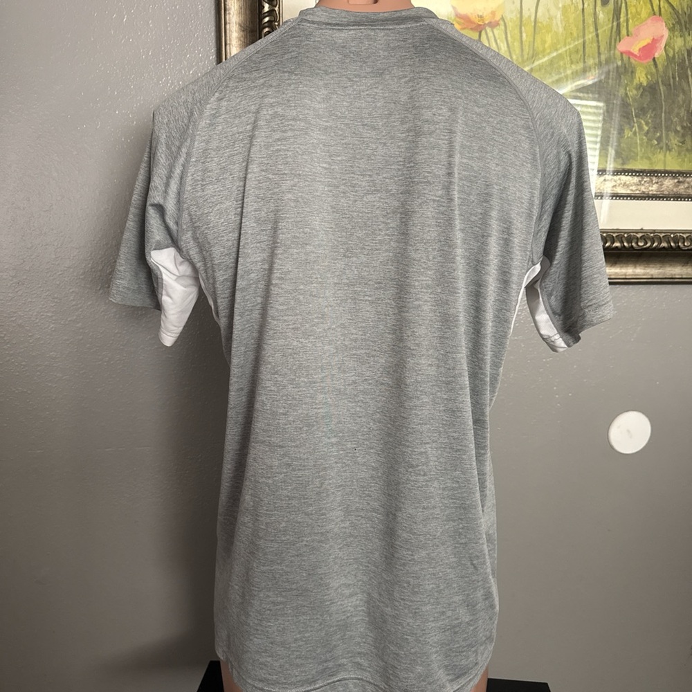 Oakley Men's Heather Gray Short Sleeve Tee - Picture 3 of 10